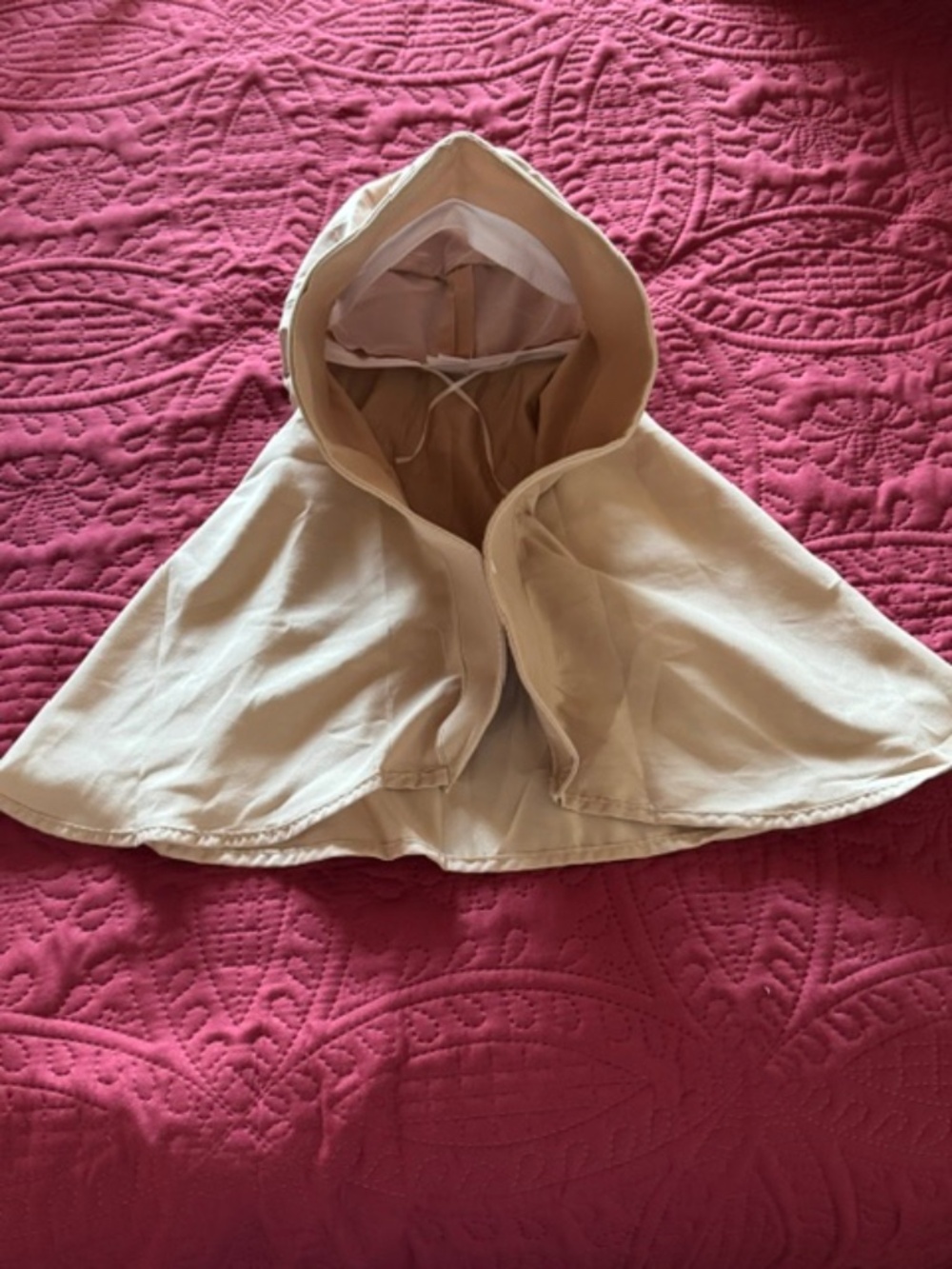 Garden/hiking  sun hat beige  size adjustable  new